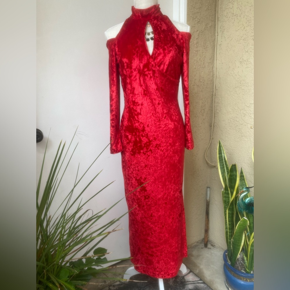 tower usa red crushed velvet video vixen vintage sheath wiggle dress